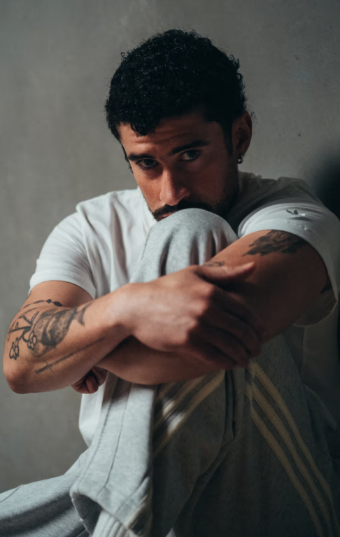 배드버니 슈퍼볼 후기 | 배드버니 아디다스 콜라보 운동화 출시 | 아디다스 사업자 통관