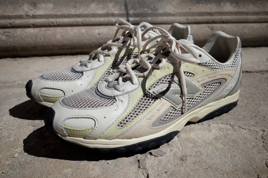 오라리X뉴발 콜라보, 윤승아 오라리뉴발 운동화 구매하는법 AURALEE x New Balance 204L, SS26 한정 출시 소식 전해드립니다