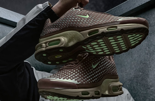 음바페 나이키 콜라보 머큐리얼 슈퍼플라이 에어맥스 플러스 VII 출시일 공개 | 나이키 에어맥스 직구 | 캐나다배대지추천